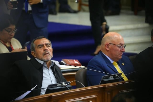 Senado aprueba con 35 votos facultades legislativas al Gobierno por 90 días (Foto: Antonio Melgarejo/GEC)