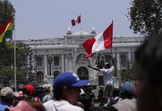 Transportistas, comerciantes y otros gremios protestan pacíficamente frente al Congreso (GALERÍA)