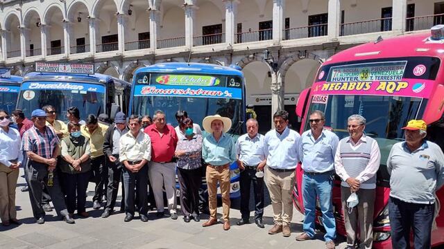 Transportistas del SIT en Arequipa no confirman paralización del servicio por alza del pasaje