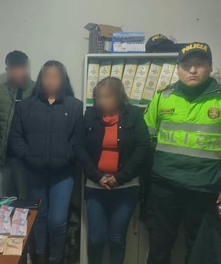 Cuatro detenidos tras presunto robo de celular en local de Sachaca (Foto: PNP)