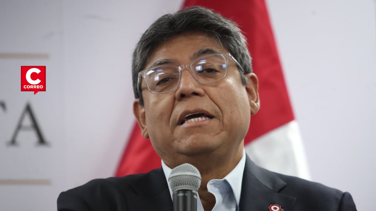 La presidenta electa, Keiko Fujimori, confirmó este lunes que el economista Elmer Cuba asumirá la conducción del Ministerio de Economía y Finanzas (MEF). El anuncio fue realizado durante una conferencia de prensa, a un día de la ceremonia de transferencia de mando. (Foto: Jesús Saucedo/GEC)