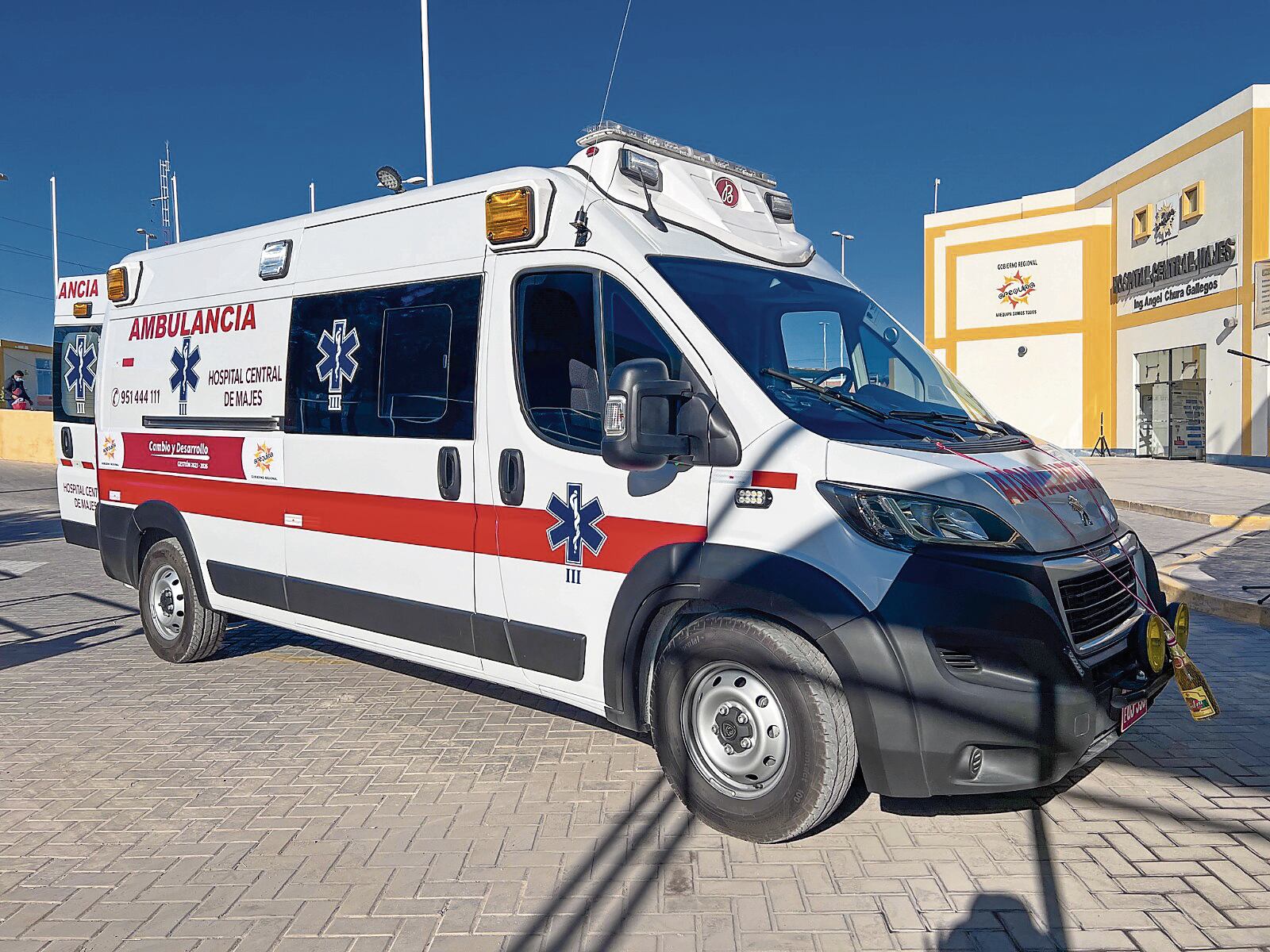 Se genera controversia tras la entrega de vehículos. Foto: GEC.