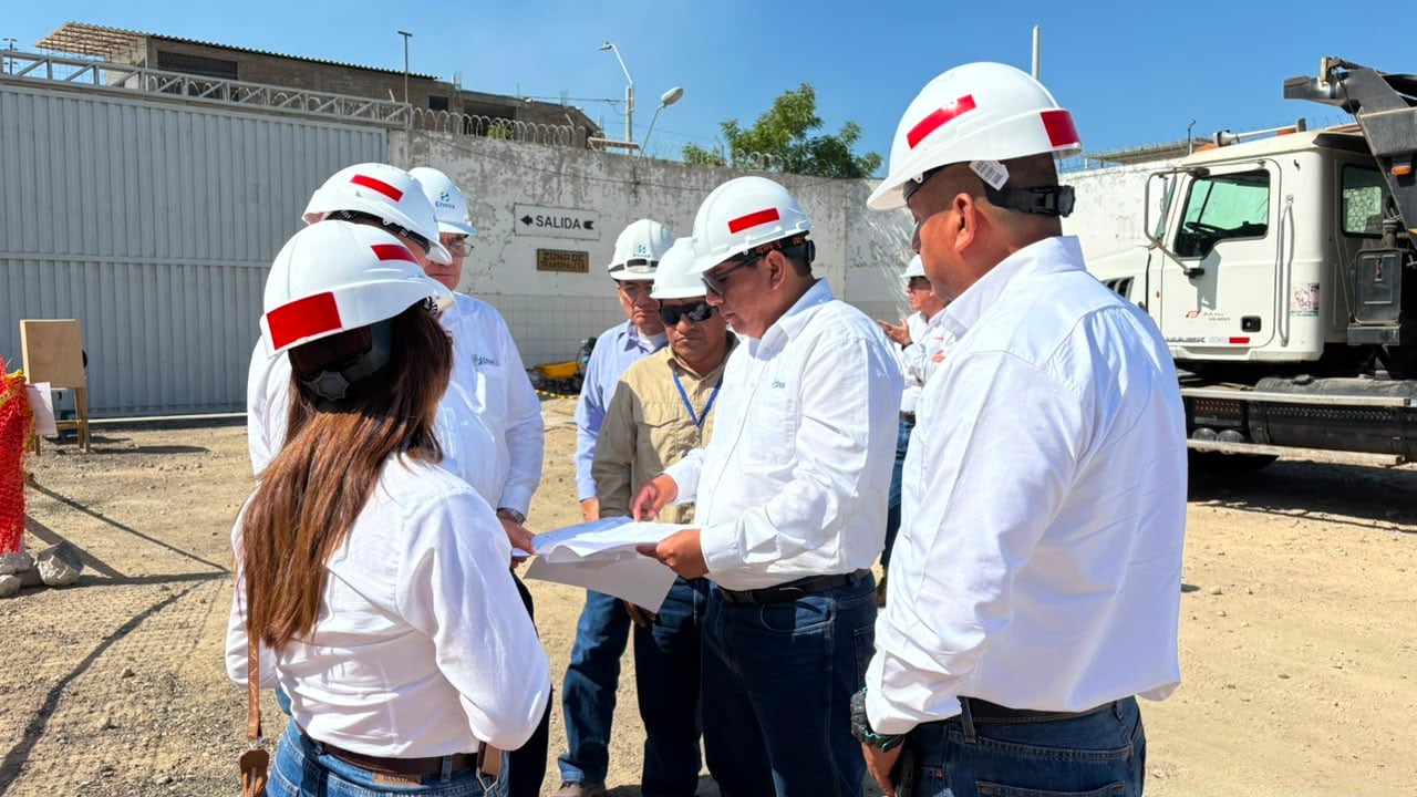 Supervisan trabajos en Piura.