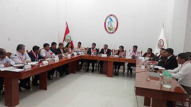 Consejo regional aprueba nuevo TUPA de 5 direcciones regionales de Ayacucho