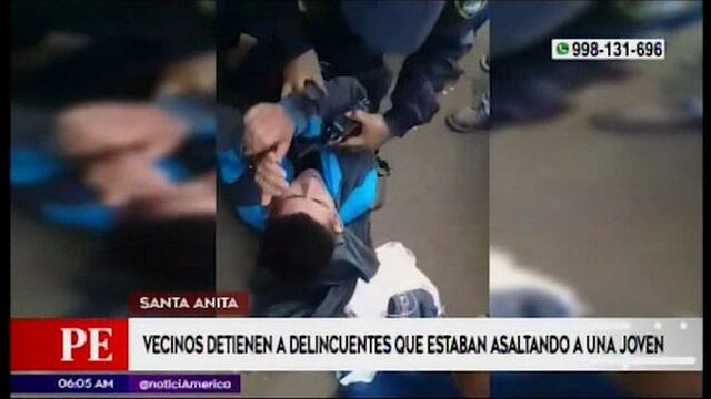 Vecinos capturan y casi linchan a delincuentes que arrebataron celular a una joven (VIDEO)