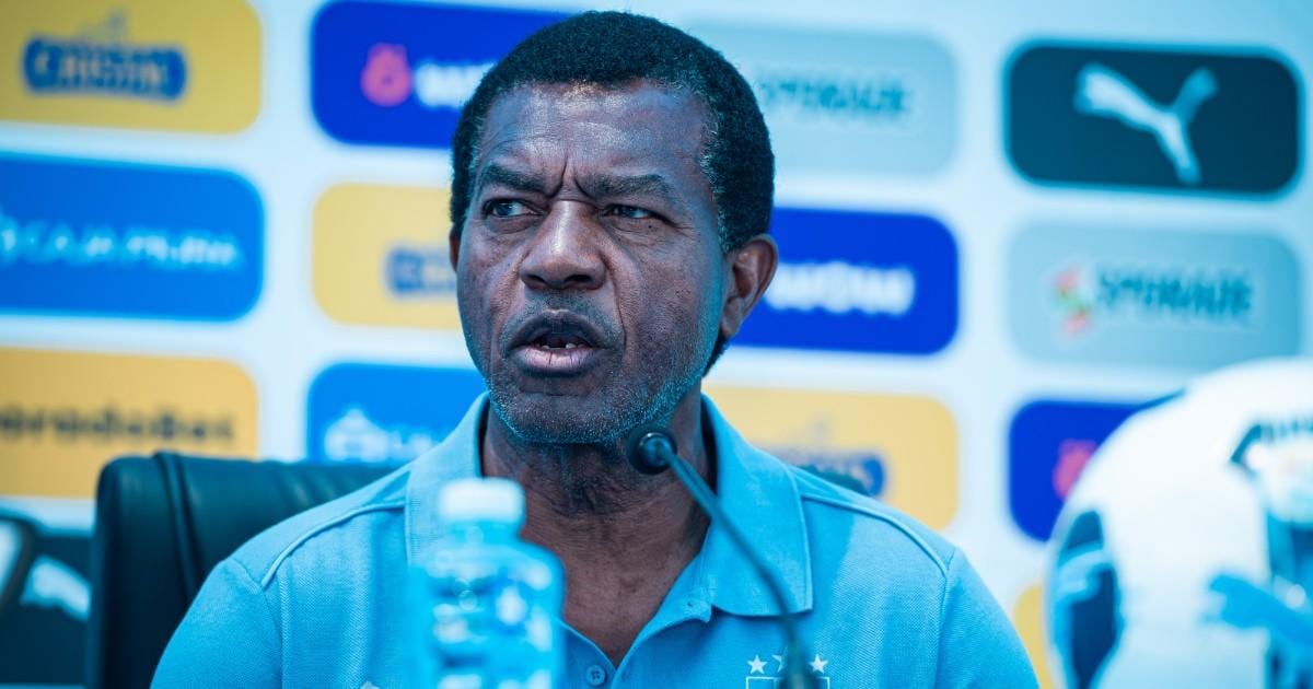Julio César Uribe analiza el presente de Cristal