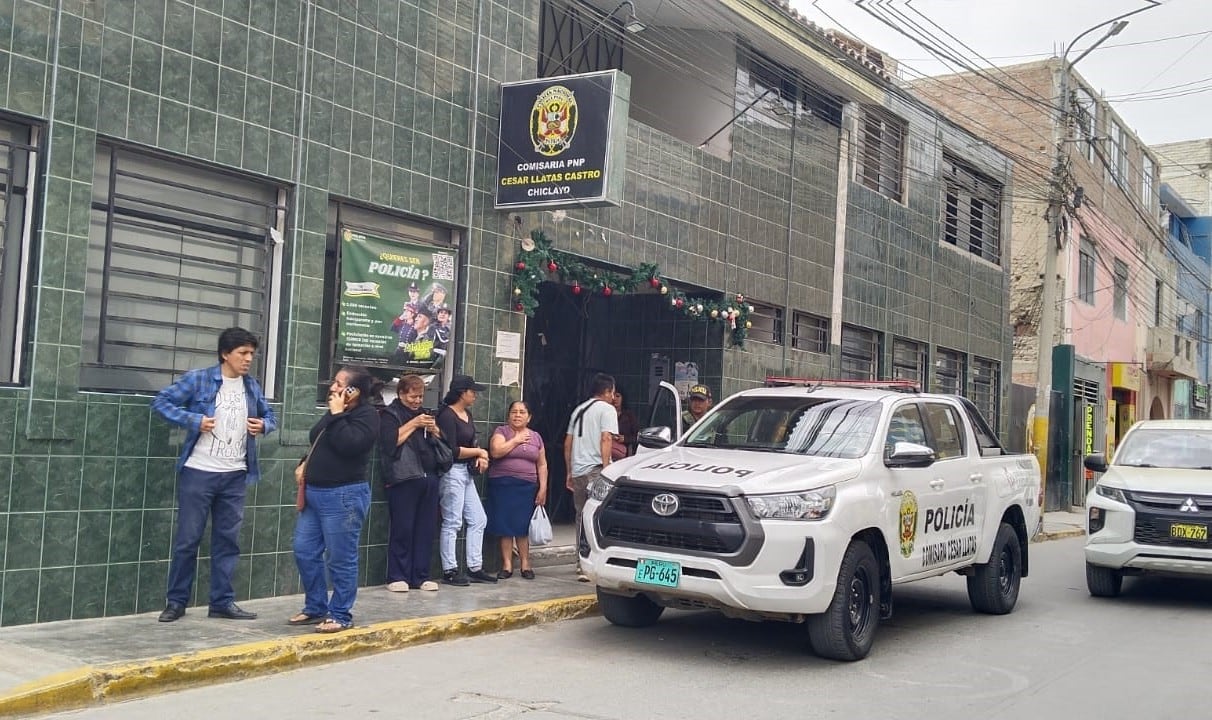 Agraviados llegaron a la comisaría César Llatar para denunciar.