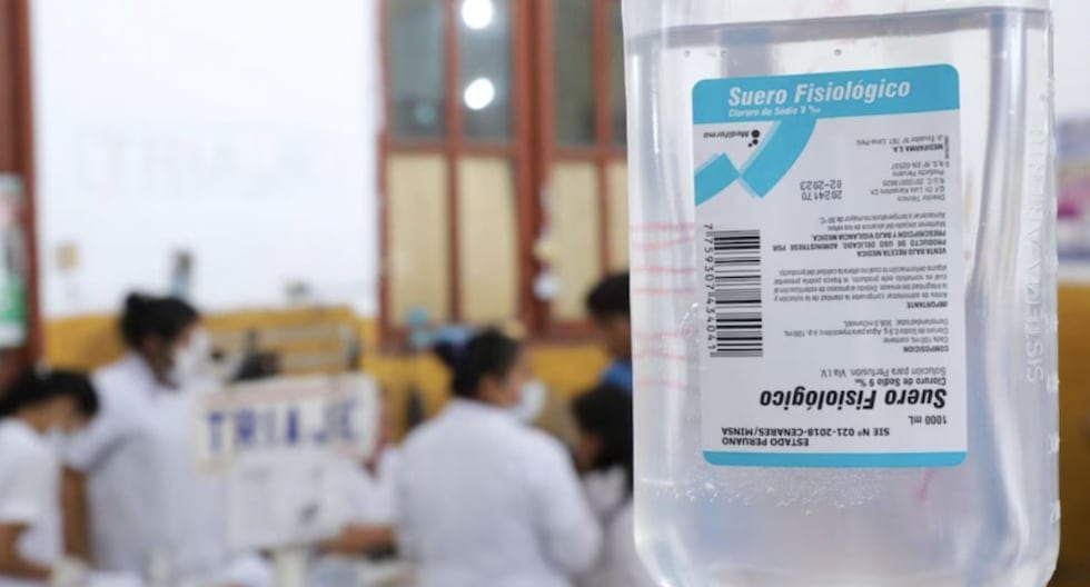 Retiro total de suero fisiológico defectuoso en Perú: Ministerio de Salud confirma éxito de la operación