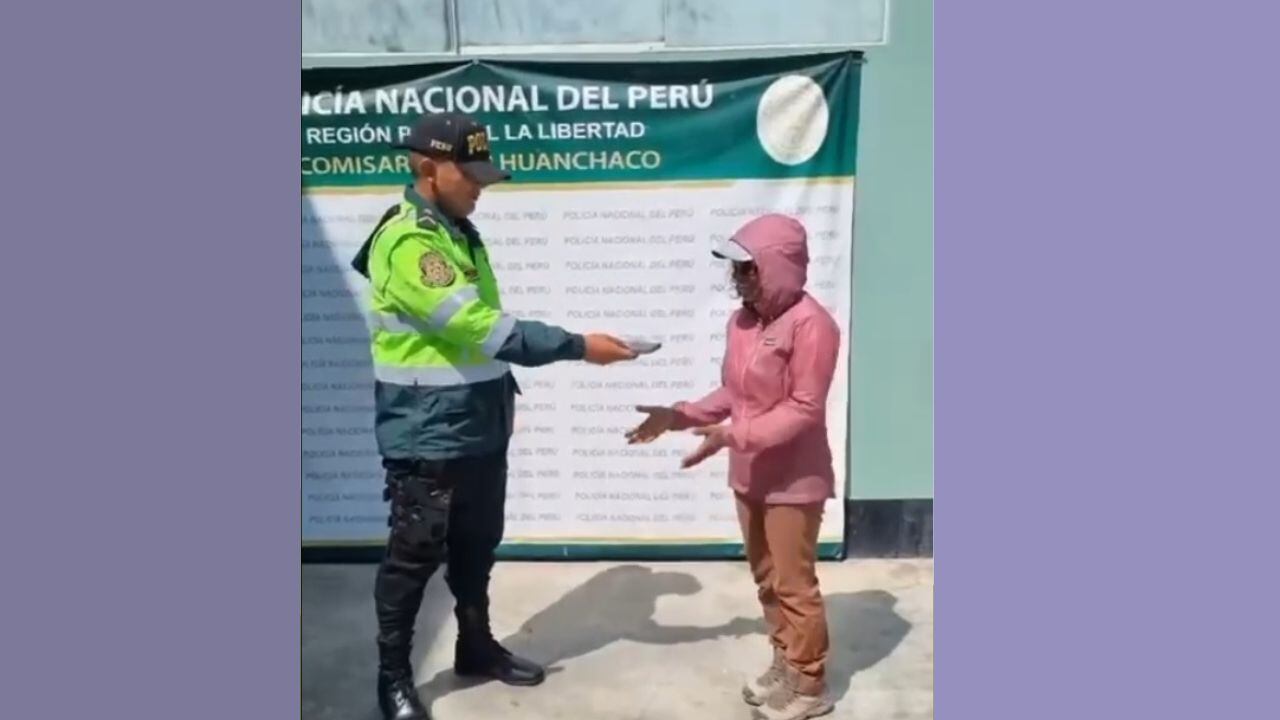 Extranjera agradeció el accionar de los agentes de la Comisaría de Huanchaco.