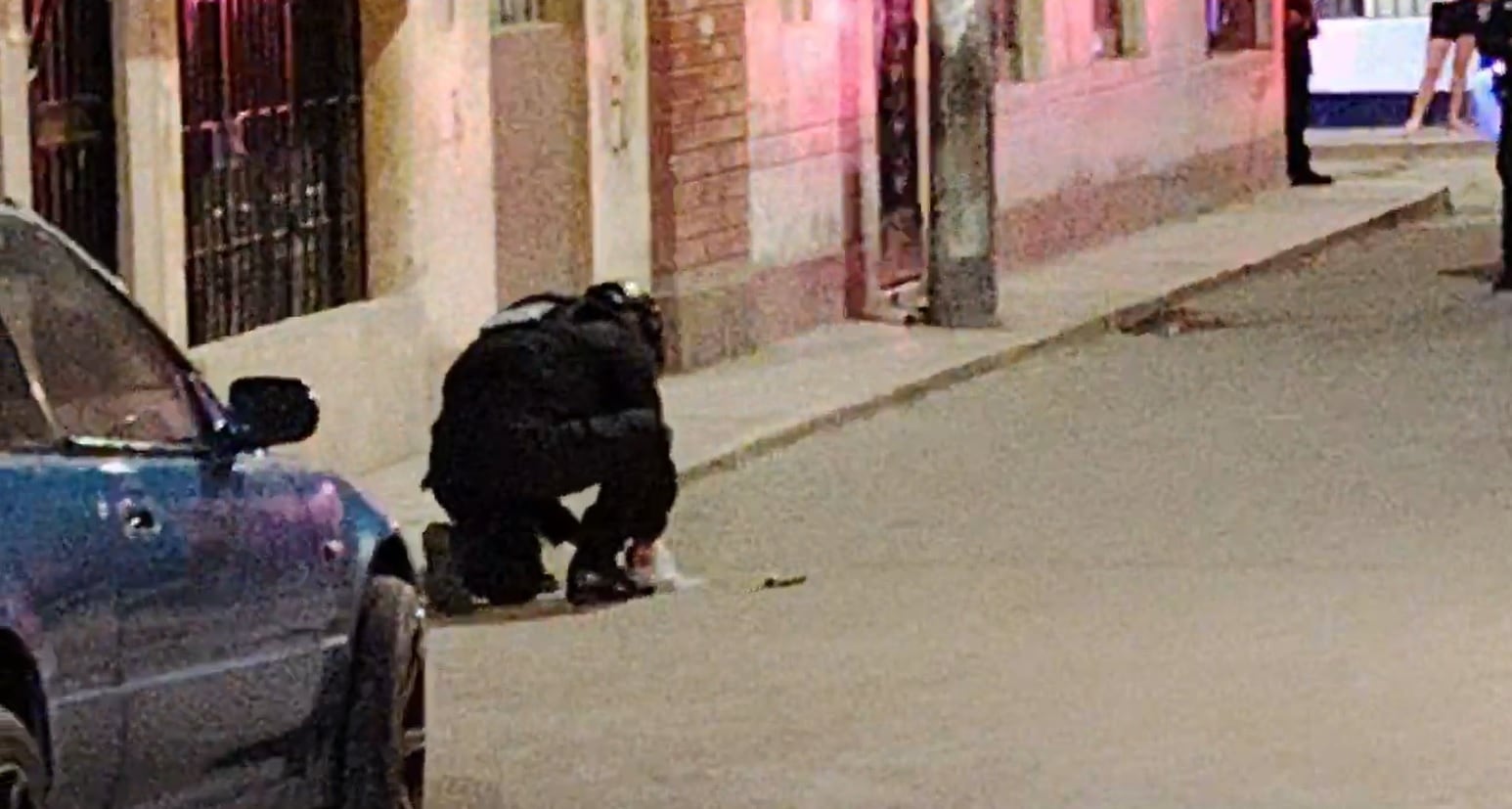 El personal de la Unidad de Desactivación de Explosivos (UDEX) se encargó de retirar el peligroso aparato.