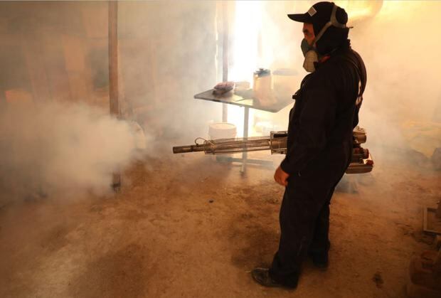 El Ministerio de Salud ha fumigado diferentes regiones en un intento por reducir los índices de dengue.