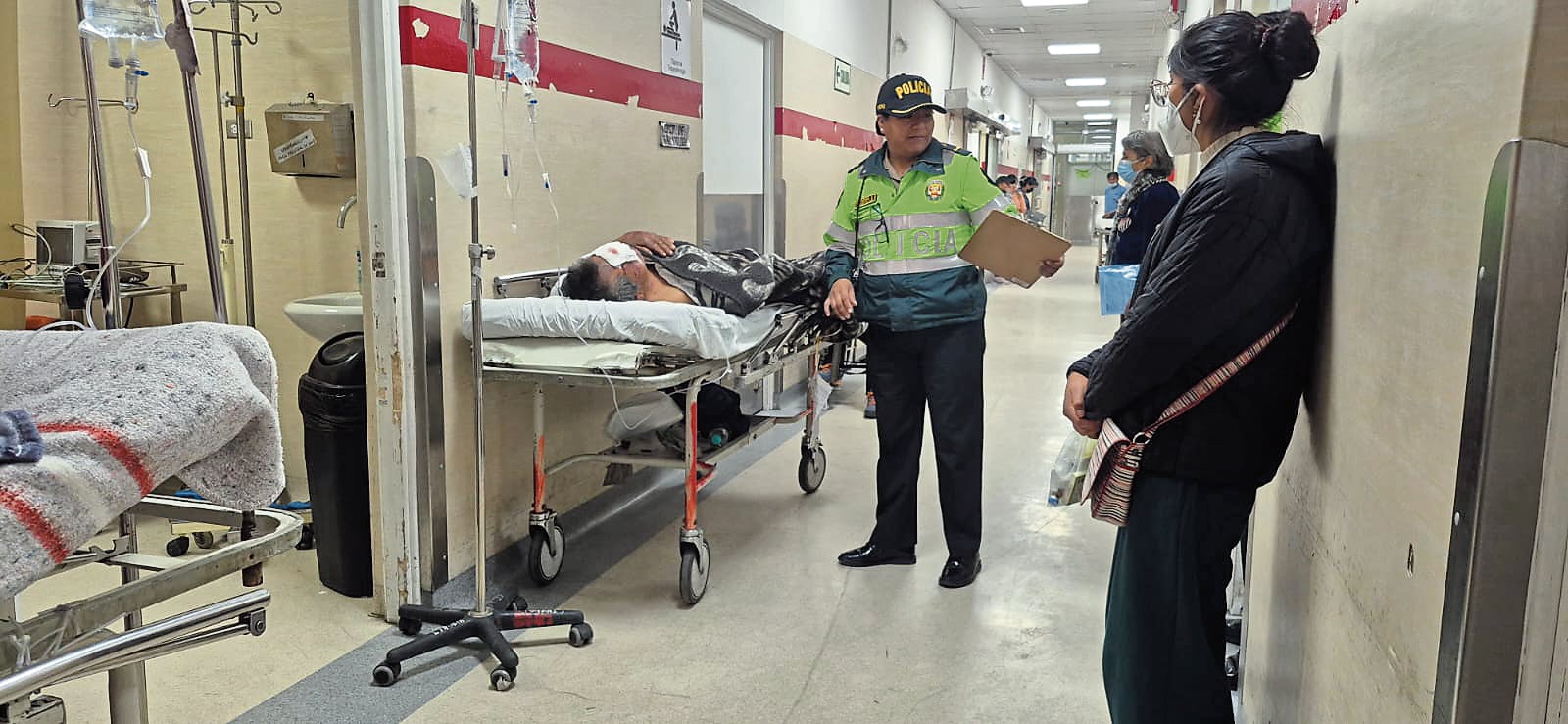 Trabajador fue llevado al hospital Honorio Delgado Espinoza de Arequipa, pero no sobrevivió. Foto: GEC.