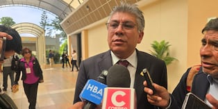 Werner Salcedo, afirmó que no acudió a votar y criticó la legitimidad de los resultados preliminares (Foto: Yunsu Pariapaza/@photo.gec)