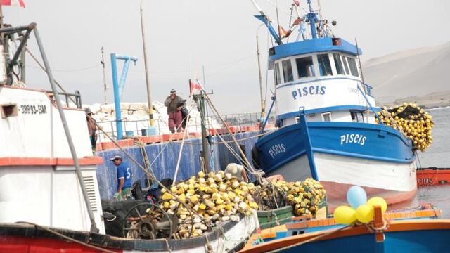 Marina ecuatoriana apoya en búsqueda de barco peruano desaparecido