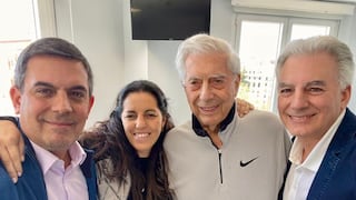Mario Vargas Llosa recibe el alta hospitalaria tras superar al coronavirus