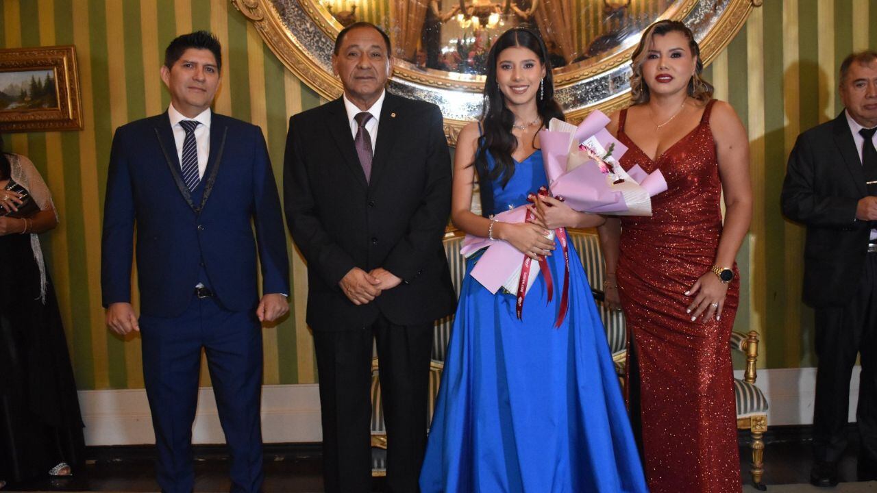 Luis Yika García, presidente electo del Club de Leones de Trujillo, realizó la pedida oficial de la reina del 72° Festival Internacional de Primavera.