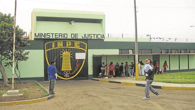 Chimbote: Encuentran 40 celulares en penal de Cambio Puente