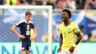 Con doblete de Vinicius, Brasil goleó 3-0 a Escocia y terminó como líder del Grupo C