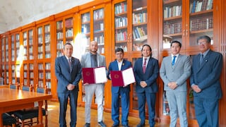Miles de libros de la Biblioteca Mario Vargas Llosa llegarán al mundo con la digitalización