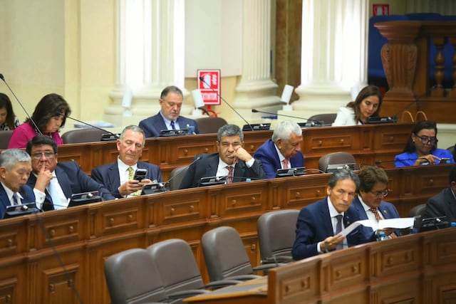 Senado aprueba con 35 votos facultades legislativas al Gobierno por 90 días (Foto: Antonio Melgarejo/GEC)