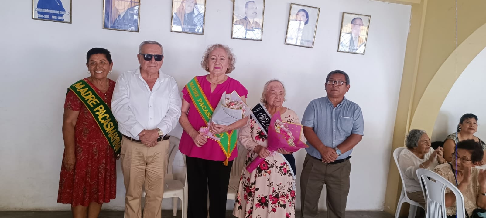 La jornada estuvo marcada por momentos de confraternidad, reconocimientos y muestras de cariño hacia las madres asistentes.