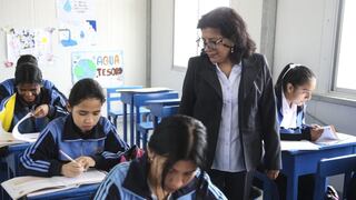 Minedu anuncia aumento salarial para más de 405,000 docentes y auxiliares de educación