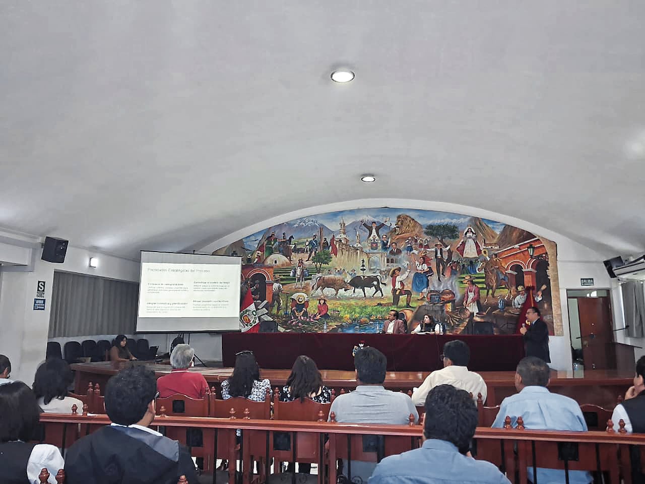 Regidores de Arequipa deben aprobar documento de ordenamiento territorial. Foto: GEC.