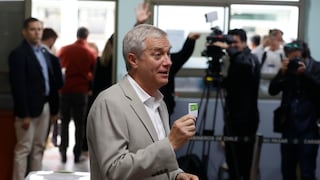 José Antonio Kast vota en Paine y promete ser “el presidente de todos los chilenos”