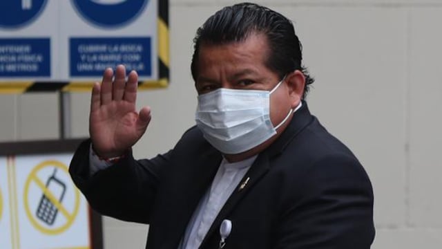 Abogada de Bruno Pacheco niega que vaya a entregarse: “Está sucediendo lo mismo que Keiko Fujimori”