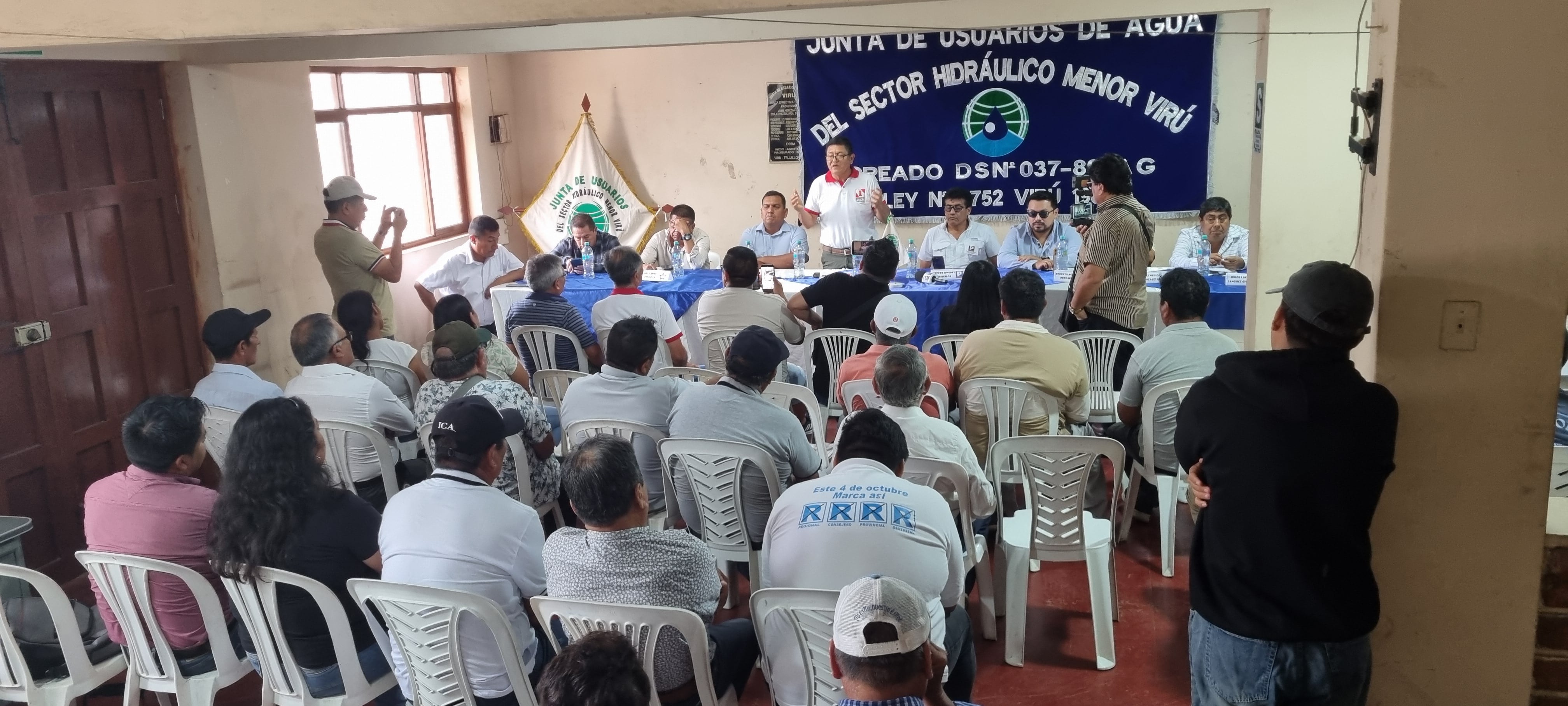 Mesa de Diálogo permitió exponer los principales problemas que afronta la provincia de Virú, a pocos días de las elecciones municipales y regionales.