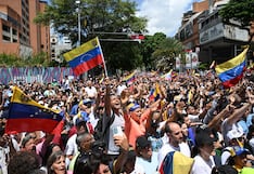 Venezuela: Oposición marcha contra Nicolás Maduro, cuyo régimen arrestó a abogado de Machado