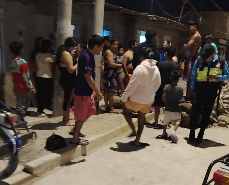 Un sicario lo siguió a tiros, pero logró refugiarse en una casa y salvarse. La víctima sería conocido como “Dolor”.