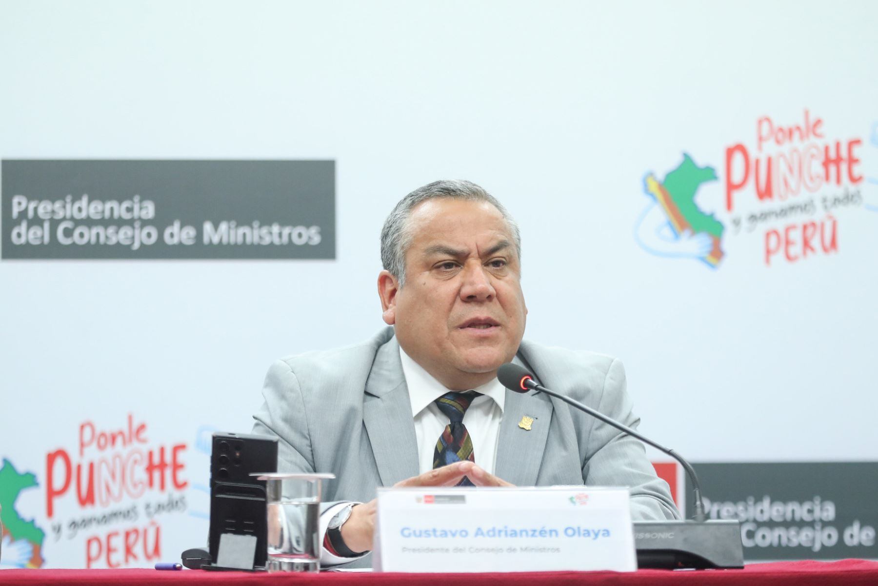 Al asumir el cargo, Gustavo Adrianzén se caracterizó por una defensa cerrada hacia la presidenta Dina Boluarte.