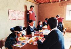 Padres de familia construyen cocina y comedor para colegios a 4 mil 500 msnm en Arequipa