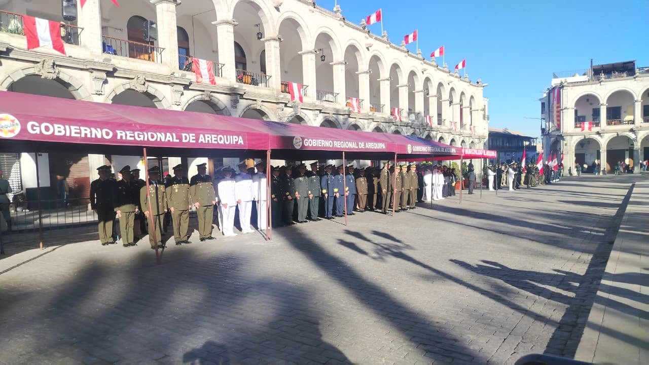 Arequipa rinde homenaje a la Patria por el 205 Aniversario de la Independencia del Perú (Foto: Yunsu Pariazapa/@photo.gec)