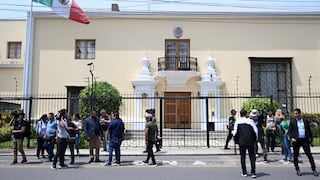 México aplaza hasta el 6 de mayo la exigencia de visa para peruanos