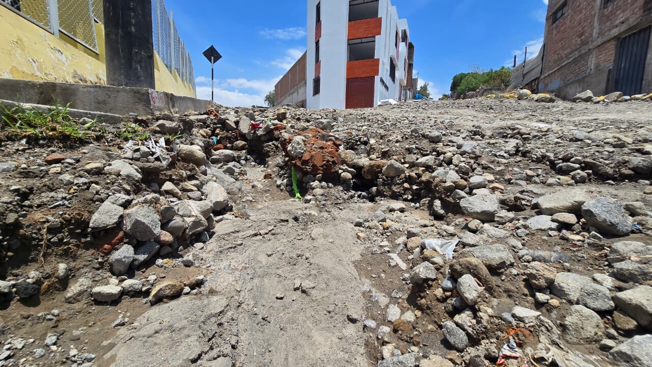 Calles de Sabandía en mal estado. Foto: Yunsu Pariapaza/GEC