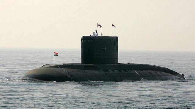 ​India prueba en secreto un misil de alcance intermedio lanzado por submarinos