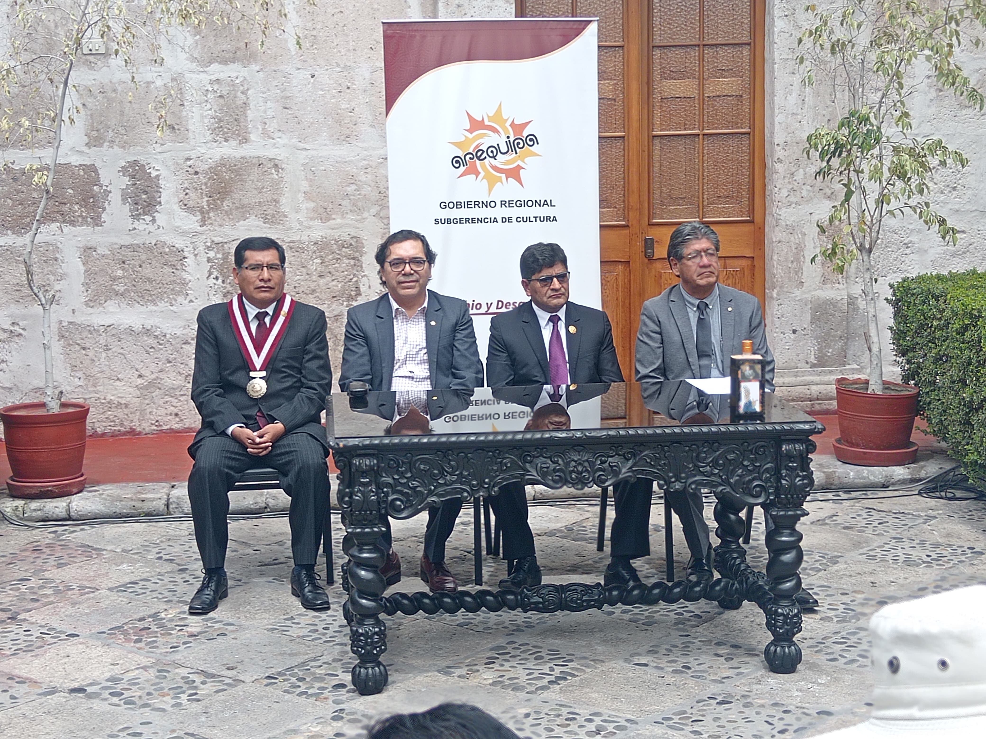 Ceremonia por el décimo cuarto aniversario de la Biblioteca Regional Mario Vargas Llosa. Foto: GEC.