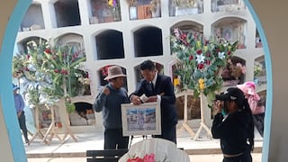Dan último adiós a anciana que murió en carpa que habitaba tras sismo