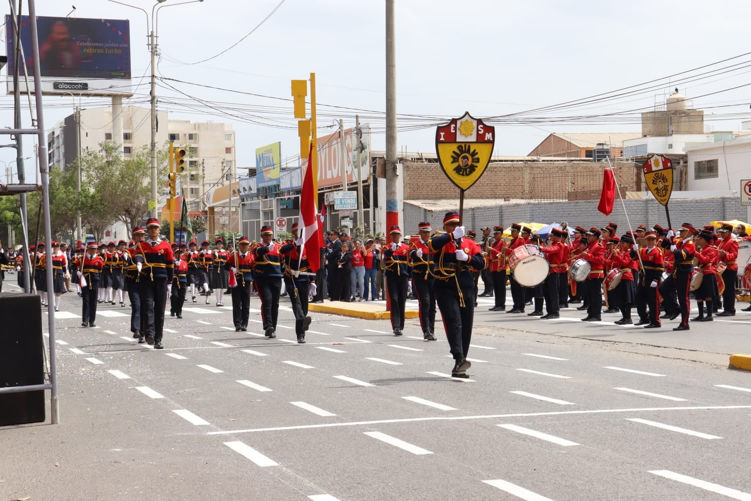 Colegio Mariano Melgar fue ganador en evento patrio.