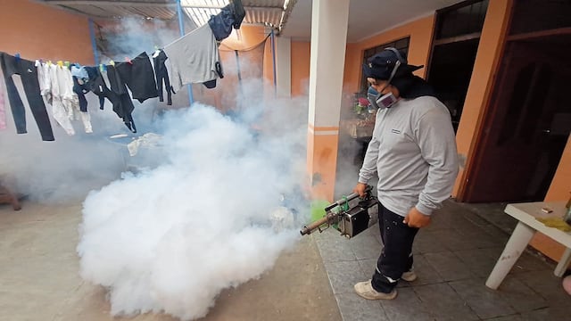 La Libertad: Empieza la fumigación masiva en Ascope por avance del dengue 