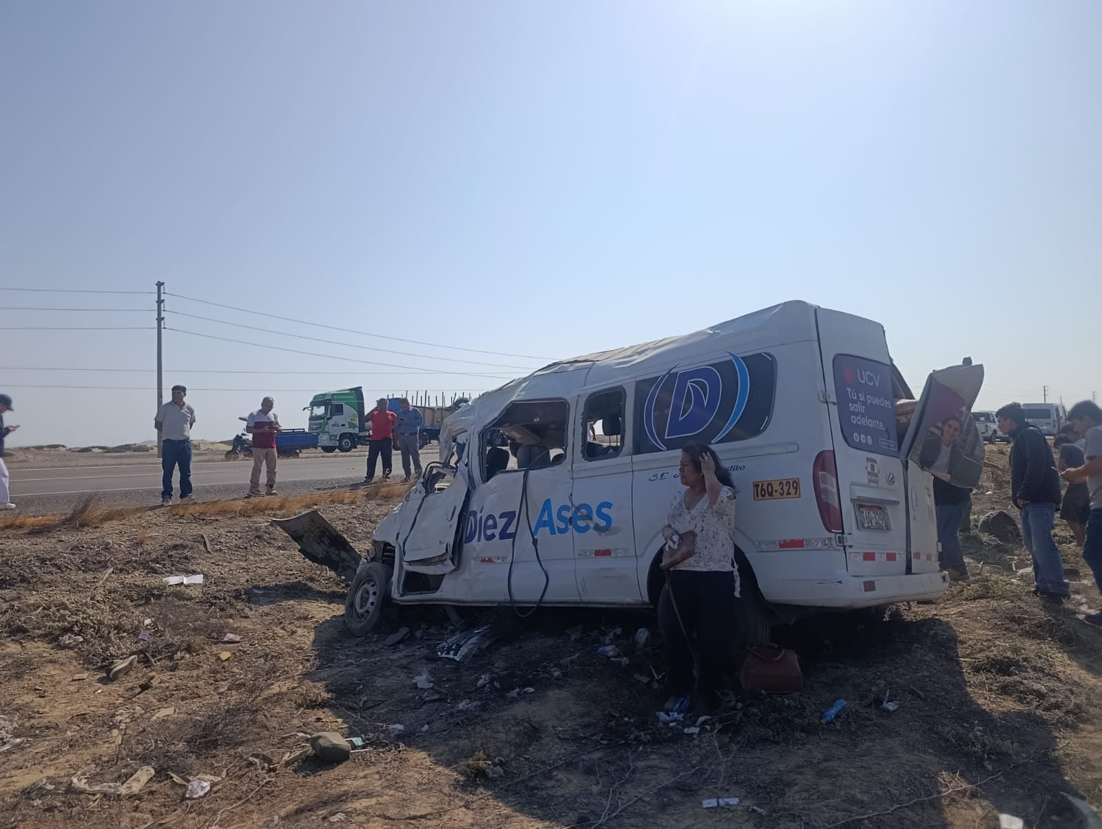 Ocupantes de la unidad fueron auxiliados a hospitales de Pacasmayo y al Regional de Trujillo. El vehículo había partido desde Trujillo con destino a Chepén.