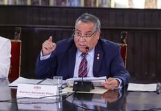 Congresistas impulsan tres mociones de censura contra Gustavo Adrianzén