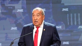 Mario Vizcarra impulsará un modelo nacional de agua potable