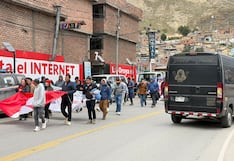 La Oroya: marchan en la misma Carretera Central y hoy llevan paro regional a esta provincia