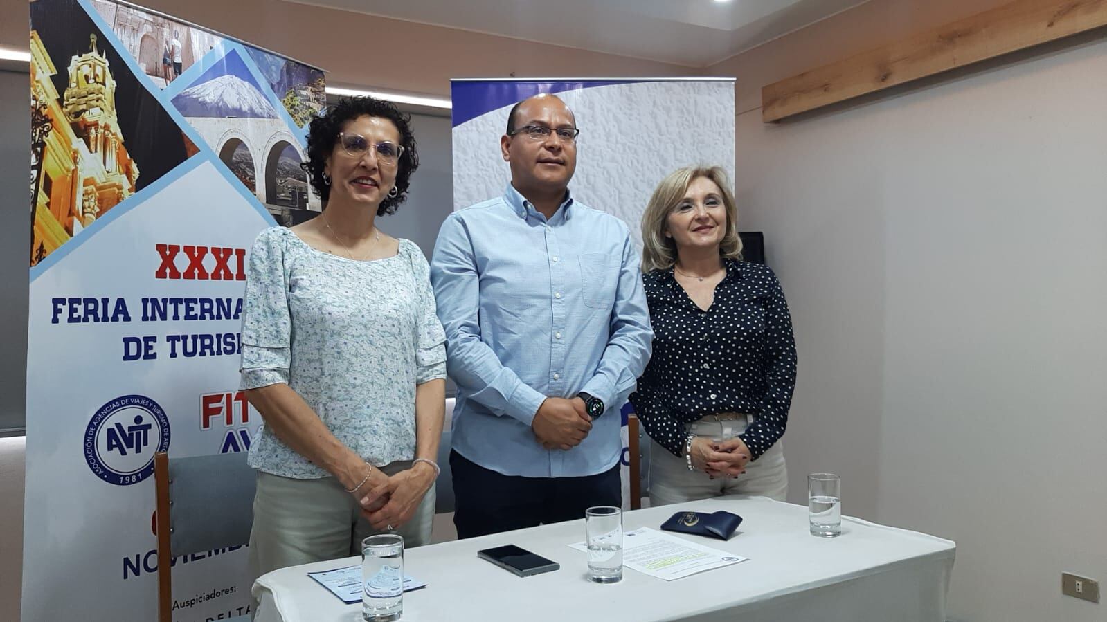 Representantes de la Asociación de Arequipa de Agentes de Viajes y Turismo de Arequipa. (Foto: Graciela Fernández)