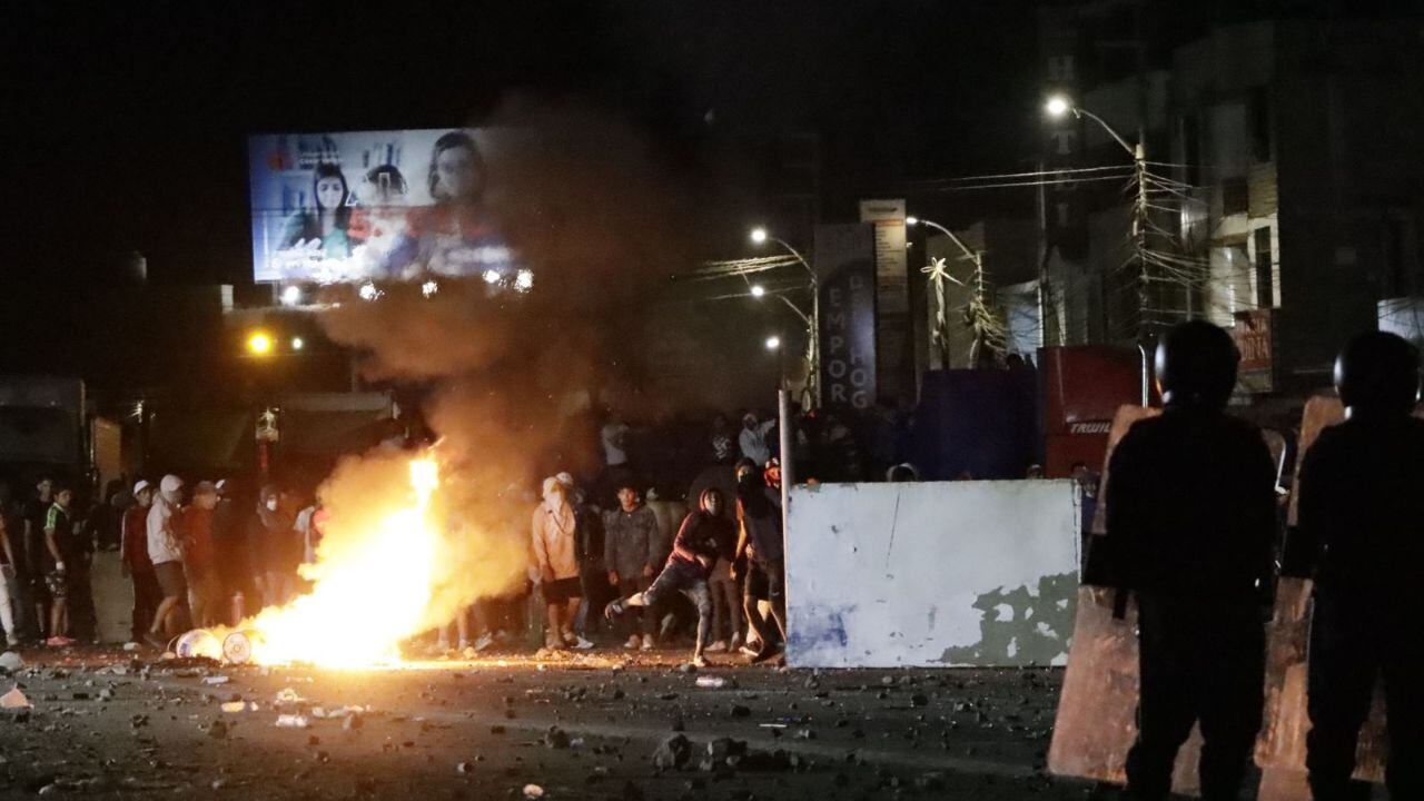 La prefecta de La Libertad, Carolina Velasco, descarta bloqueos en las carreteras de Trujillo y Virú.
