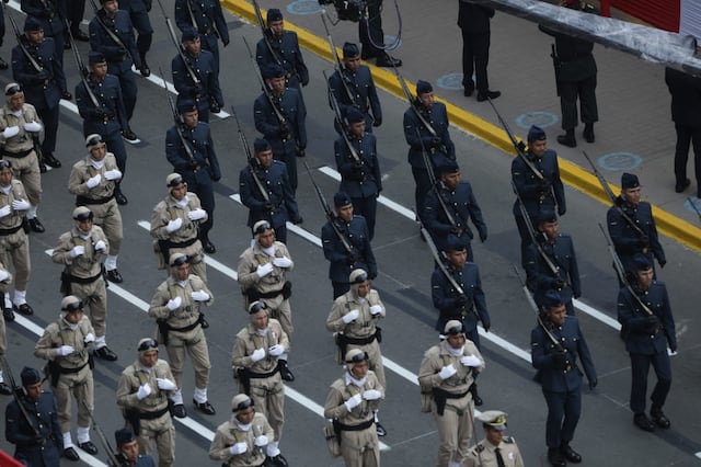 Gran Parada Militar en la Av. Brasil. Fotos: Julio Reaño /@photo.gec