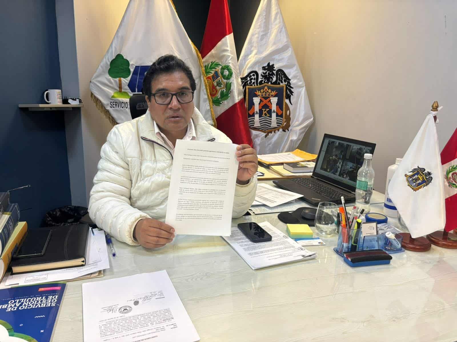 El ahora exfuncionario fue intervenido por la Policía por presuntamente consumir bebidas alcohólicas dentro de una camioneta edil. “Rechazo lo que se viene diciendo”, agregó.